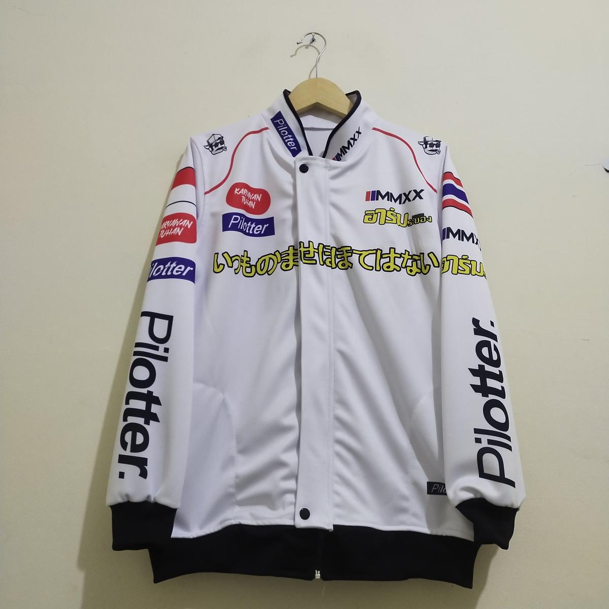 Product detail media - 2