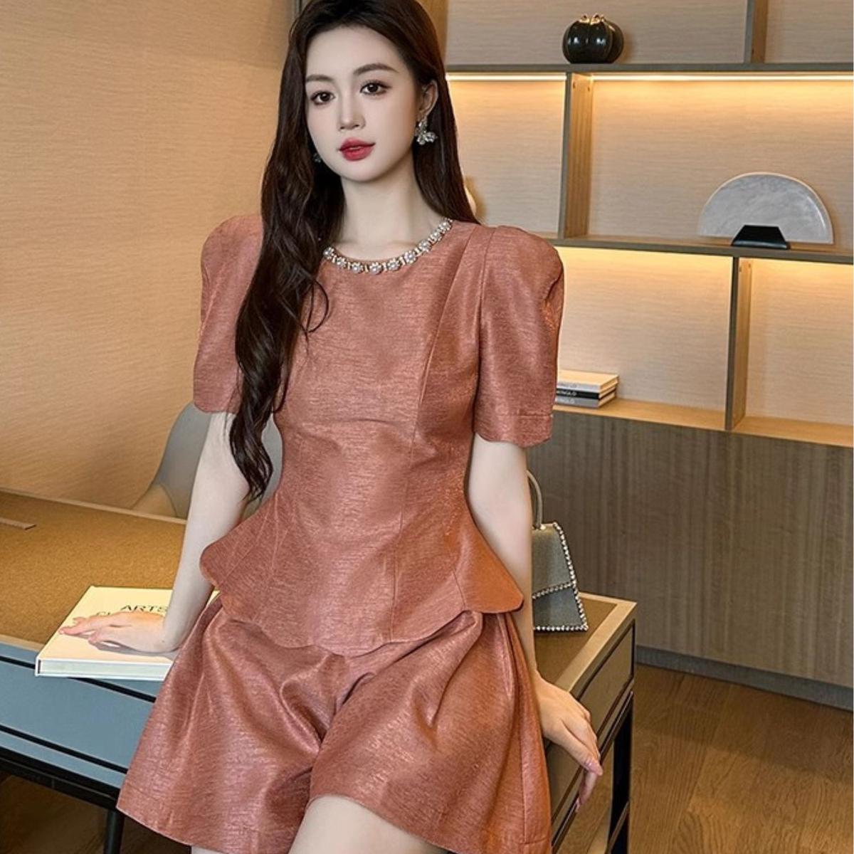 Product detail media - 2