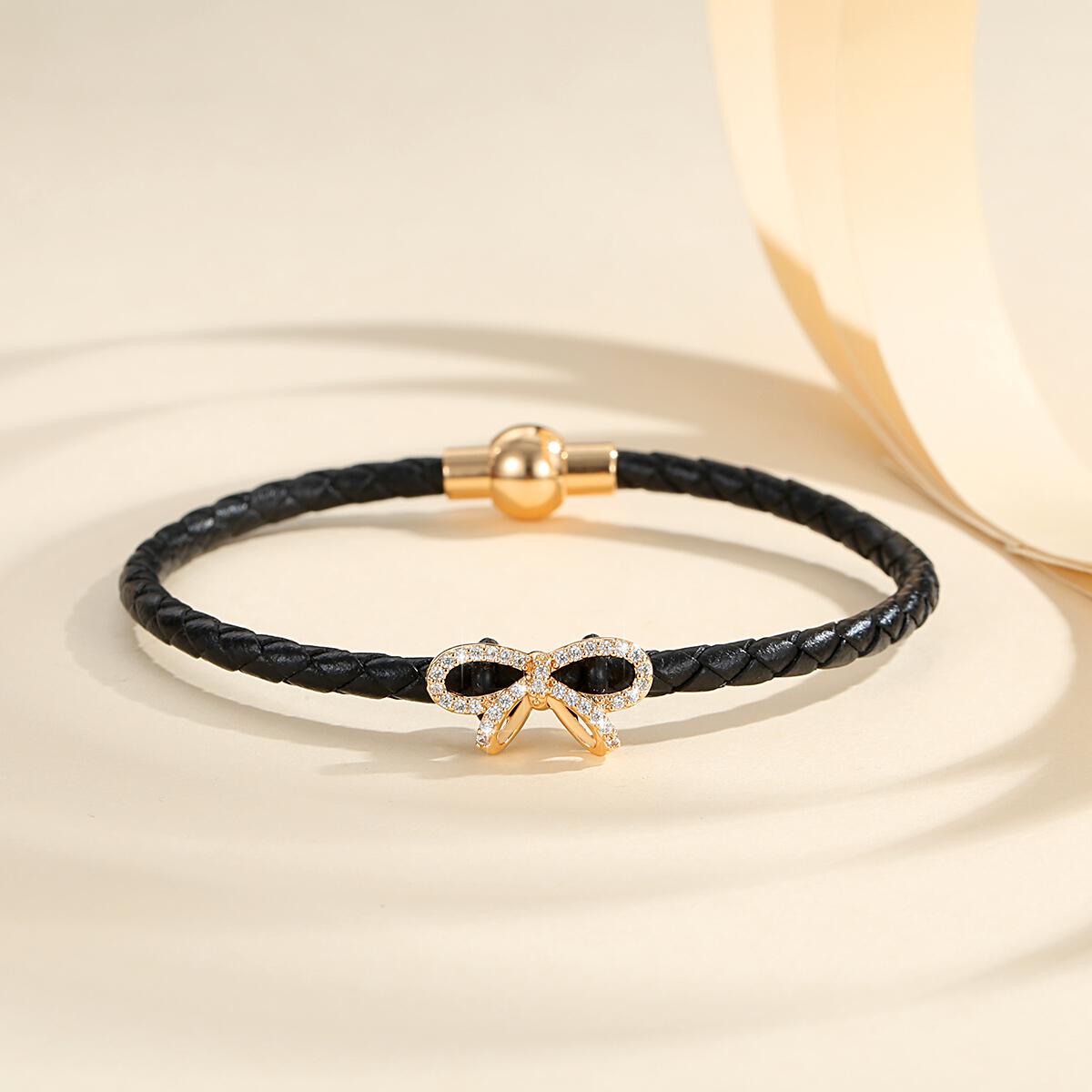 Product detail media - 1