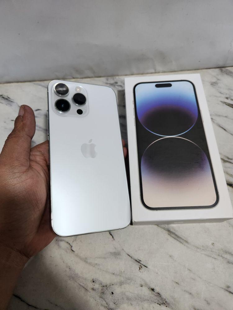 Product detail media - 1