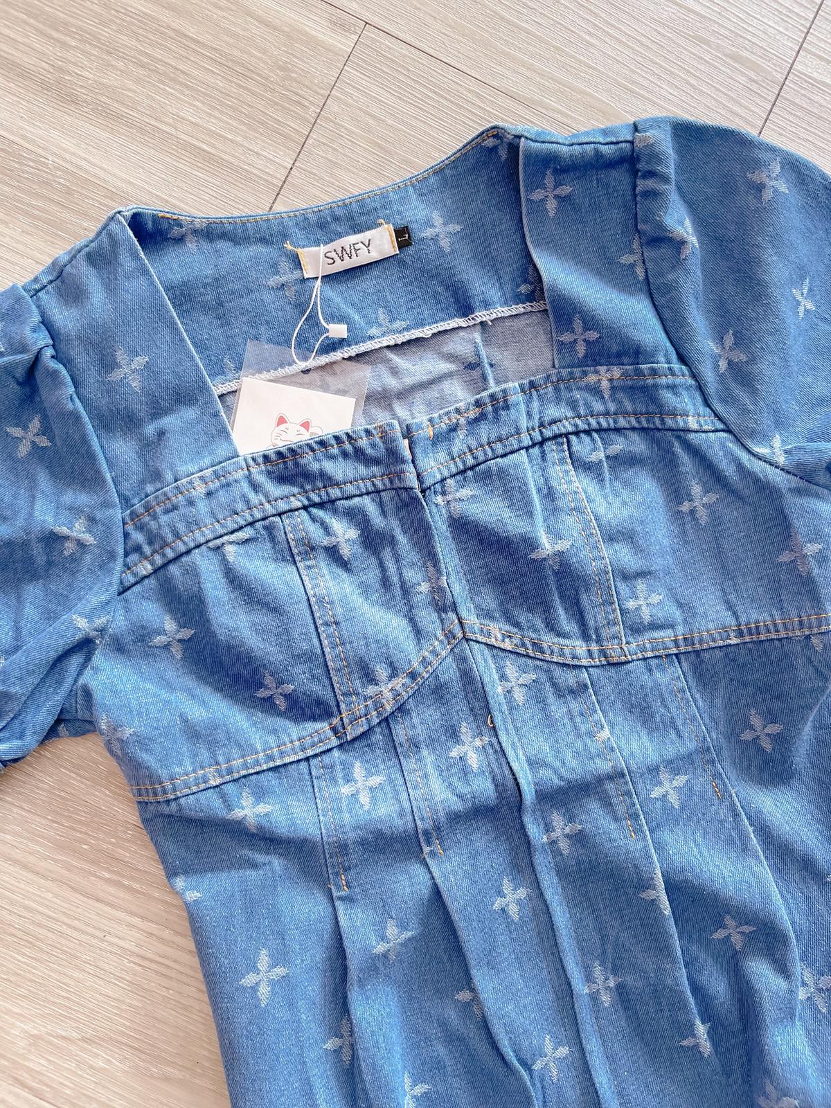 Product detail media - 1