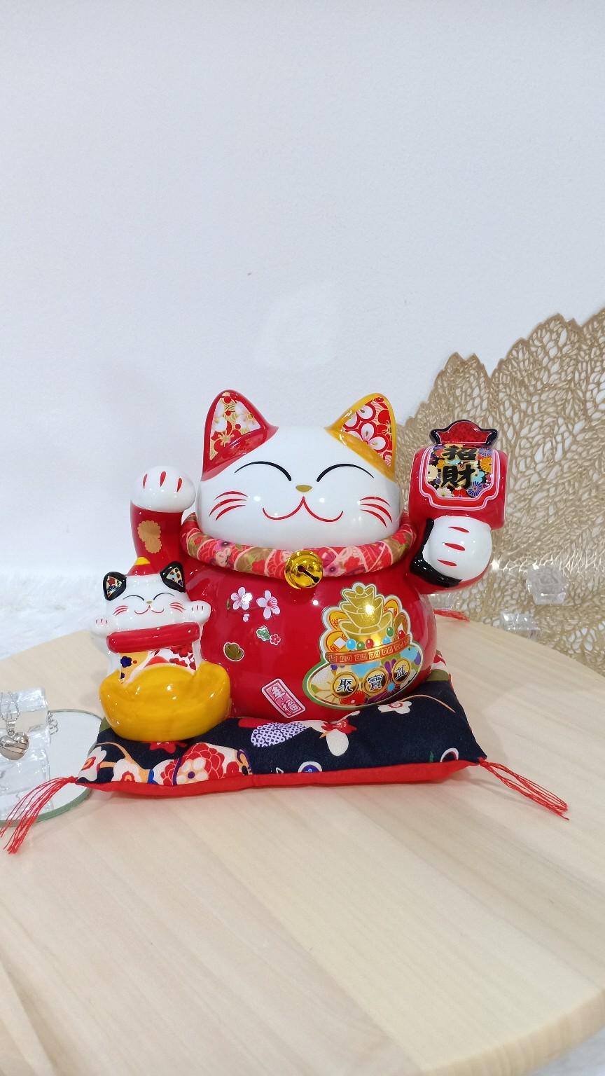 Product detail media - 1