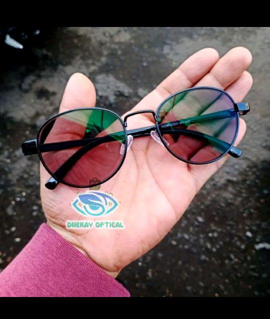 Product detail media - 2