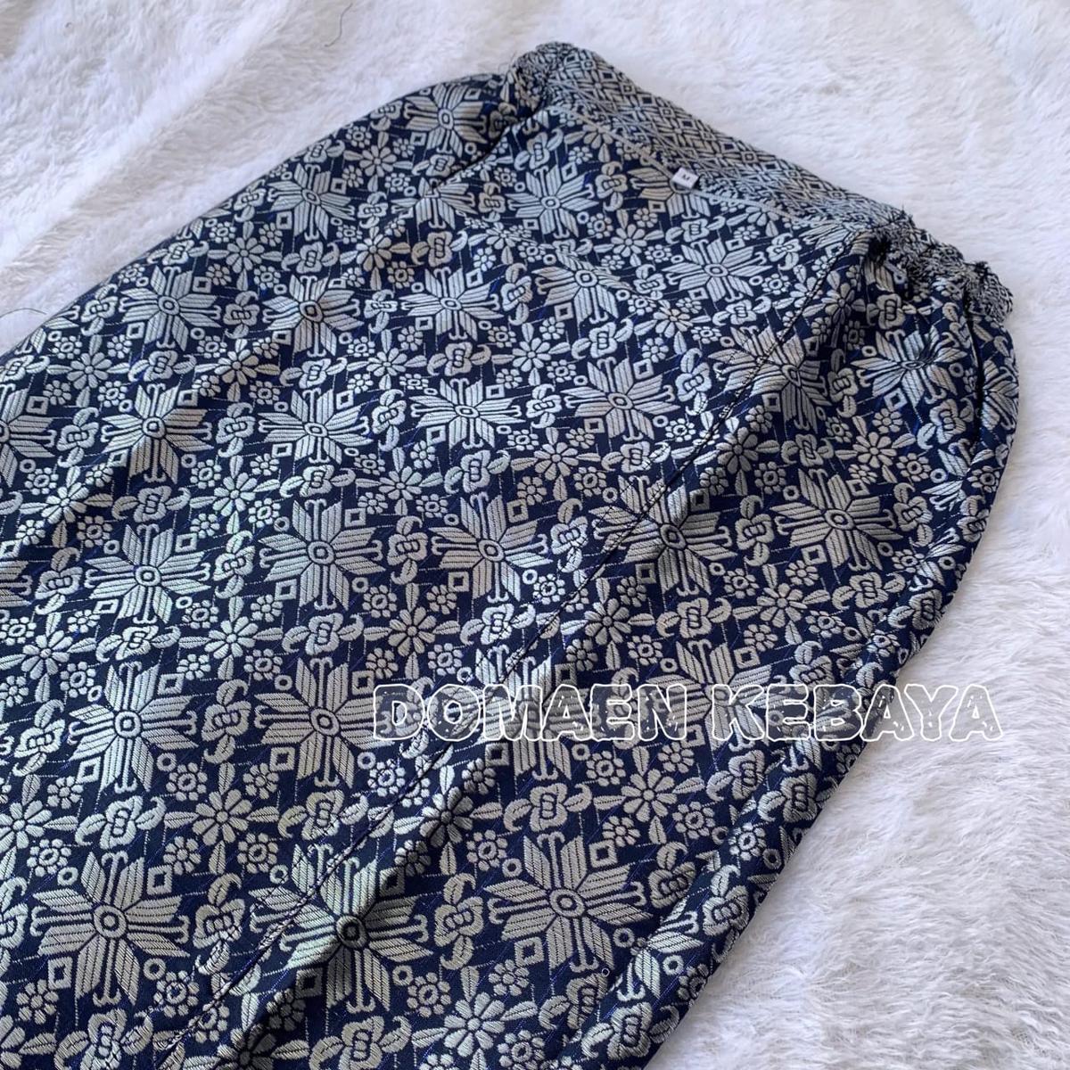 Product detail media - 1