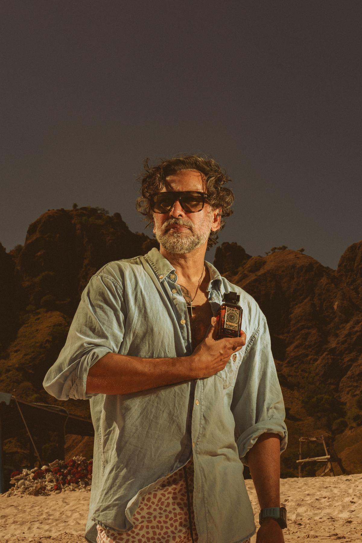 Product detail media - 1